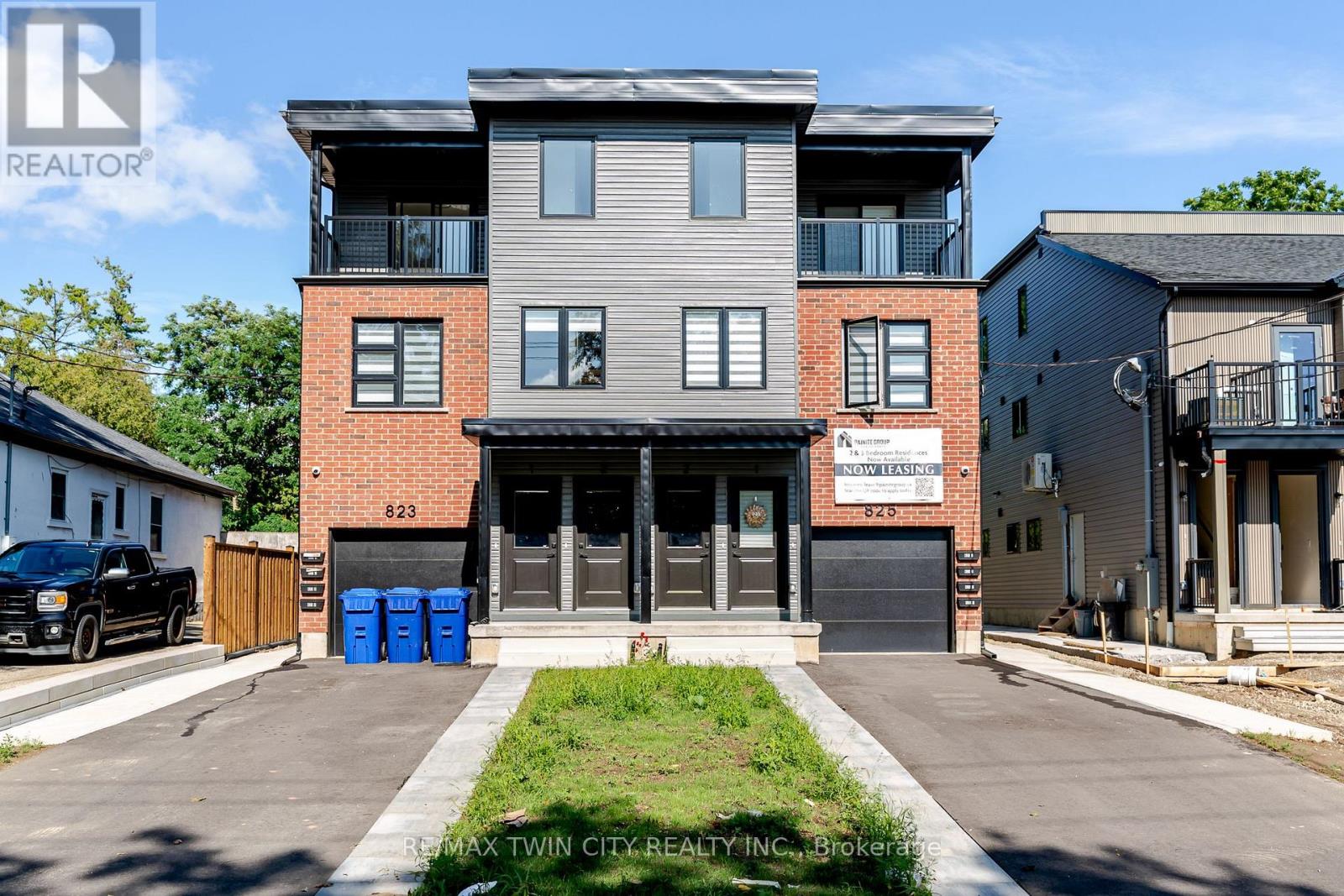 4 - 825 STIRLING AVENUE S, Kitchener, Ontario