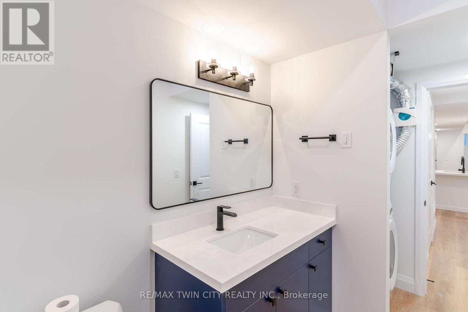 4 - 825 Stirling Avenue S, Kitchener, Ontario  N2M 3K4 - Photo 14 - X13706882