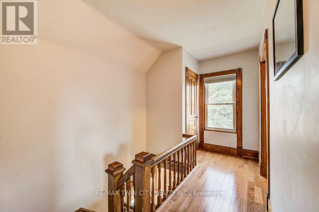 12 Queen Mary Street, Wilmot, Ontario  N3A 2C2 - Photo 23 - X13706886