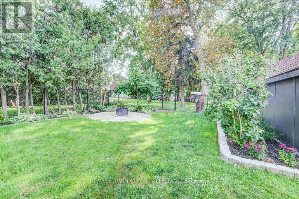 12 Queen Mary Street, Wilmot, Ontario  N3A 2C2 - Photo 44 - X13706886