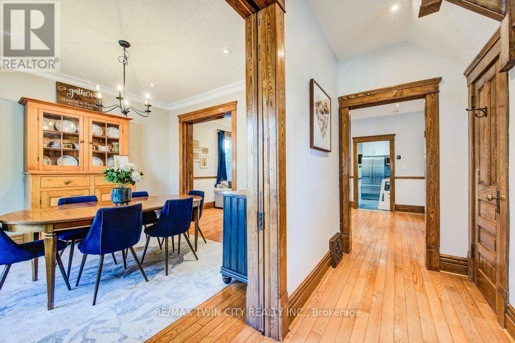 12 Queen Mary Street, Wilmot, Ontario  N3A 2C2 - Photo 5 - X13706886