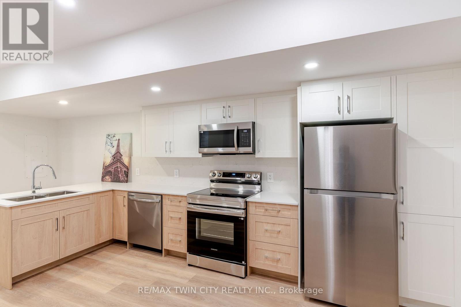 4 - 220 Heiman Street, Kitchener, Ontario  N2M 3M3 - Photo 7 - X13706892