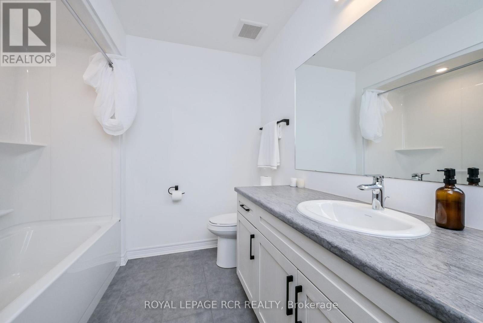 106 Mullin Street E, Grey Highlands, Ontario  N0C 1H0 - Photo 22 - X13706936