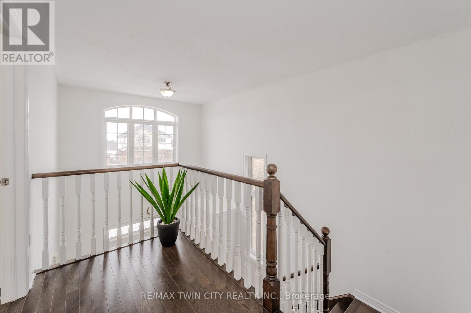 498 Thomas Slee Drive, Kitchener, Ontario  N2P 2Y1 - Photo 20 - X13706942