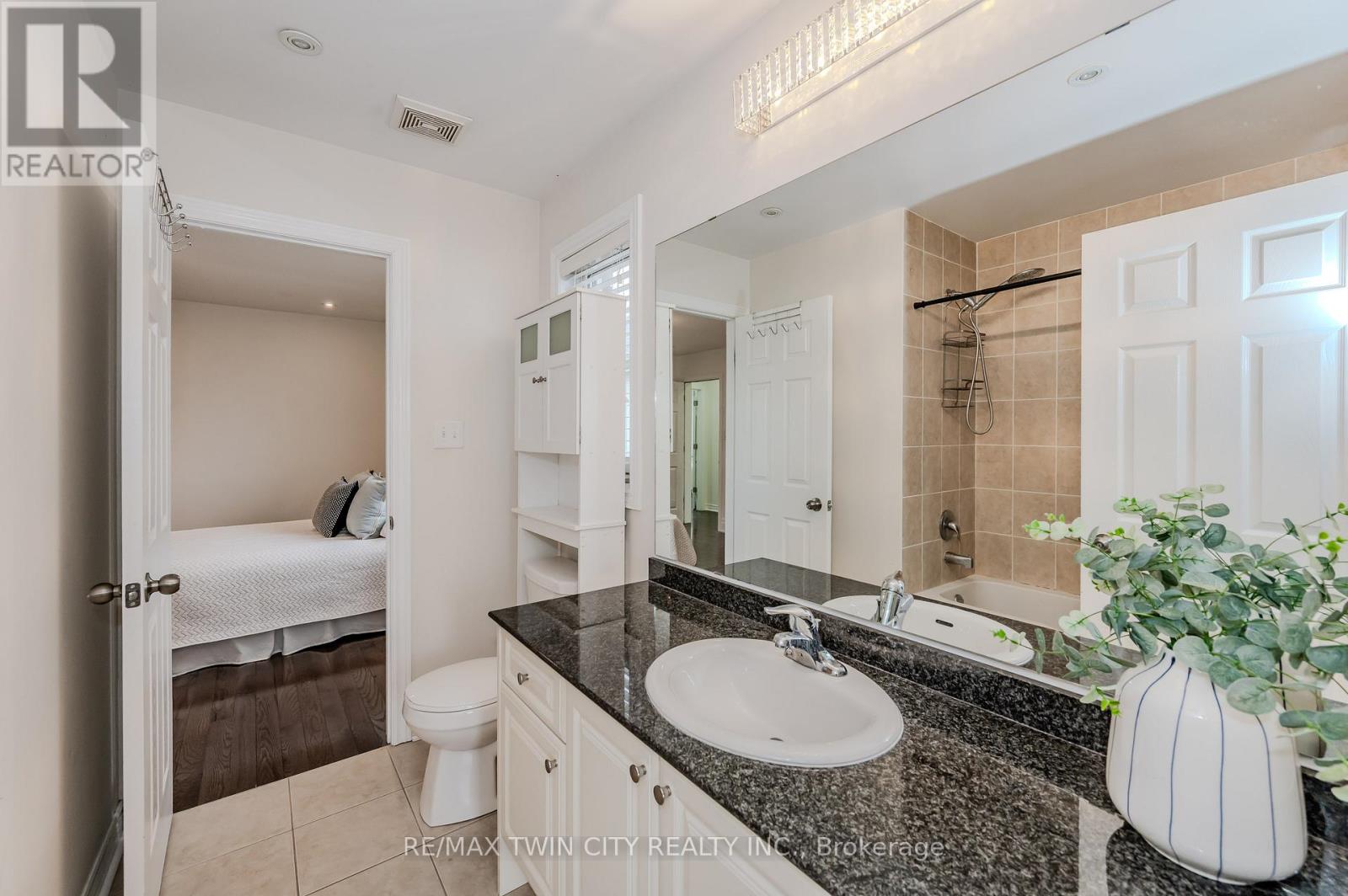 498 Thomas Slee Drive, Kitchener, Ontario  N2P 2Y1 - Photo 23 - X13706942
