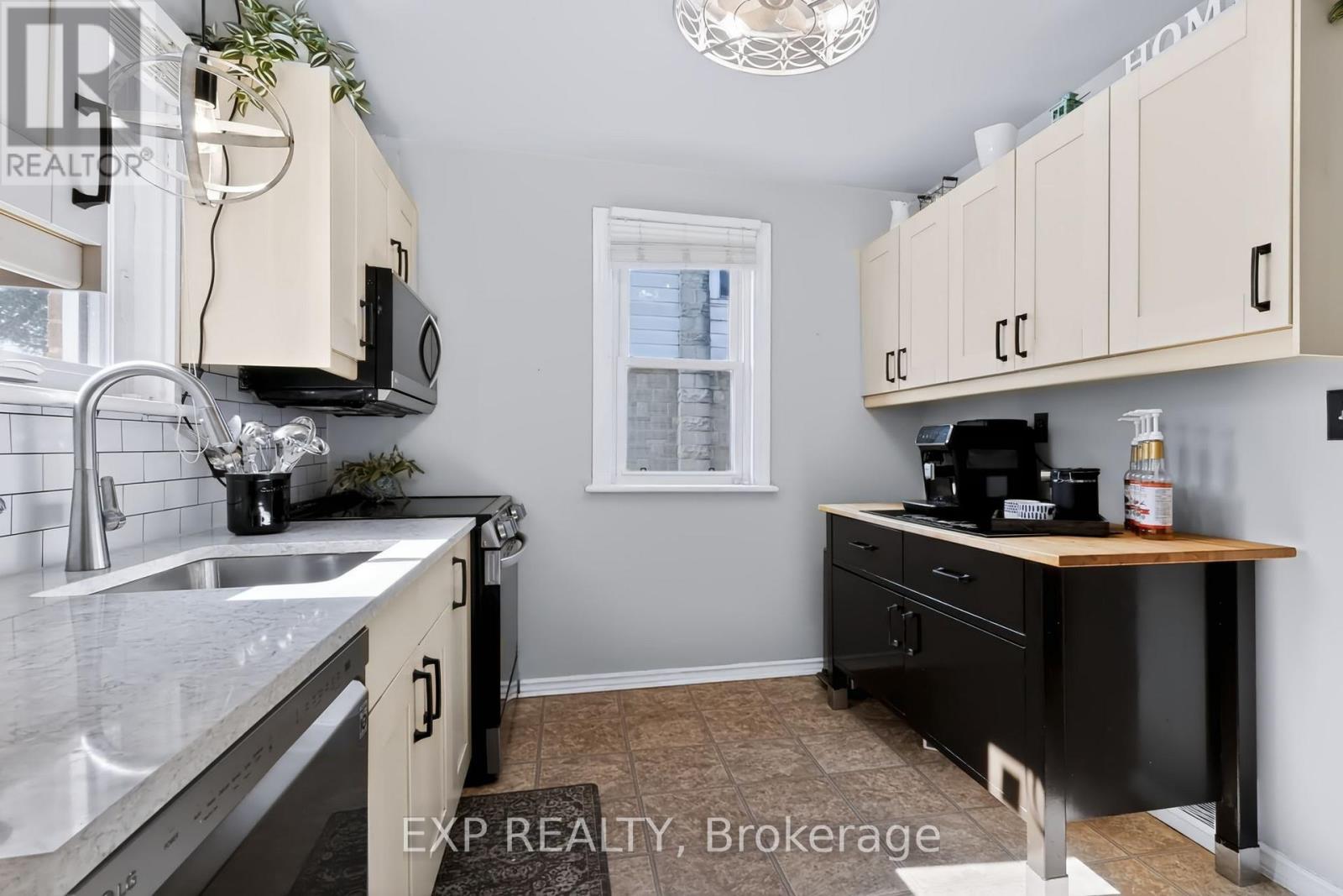 164 Charlotte Street, Hamilton, Ontario  L8K 4V4 - Photo 7 - X13706962