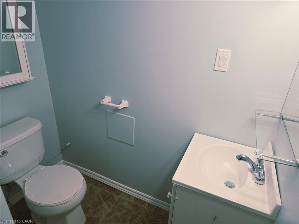 2047 James Street, Burlington, Ontario  L7R 1H4 - Photo 21 - 40835147