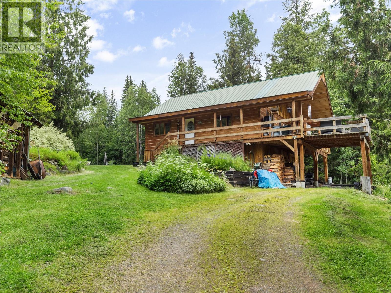 6177 Trout Creek Road, Clearwater, British Columbia  V0E 1N1 - Photo 4 - 10383549