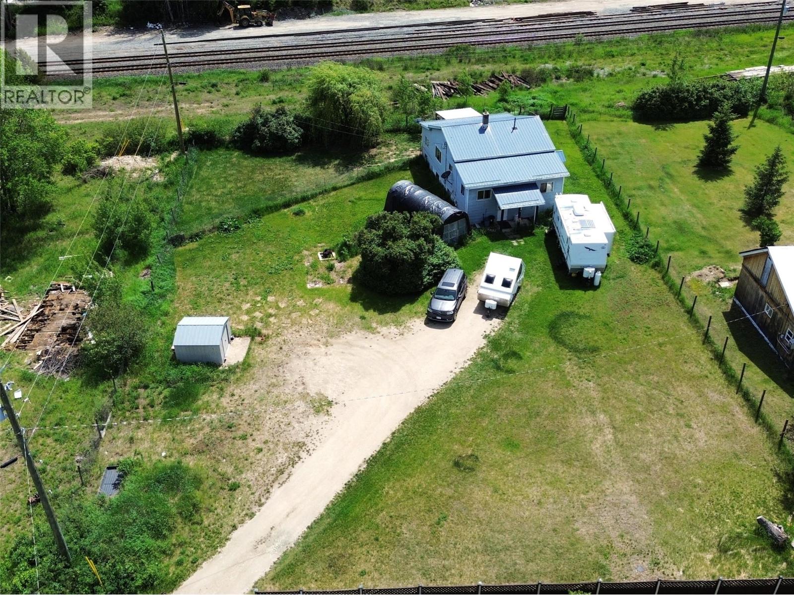 169 Wood Road, Vavenby, British Columbia  V0E 3A0 - Photo 4 - 10389240