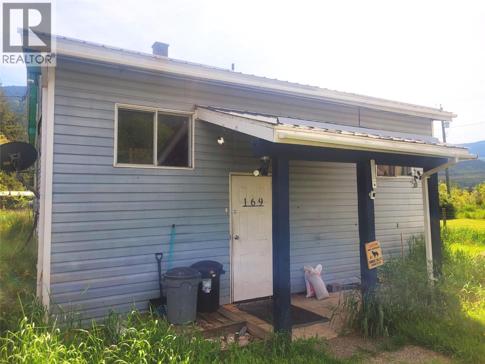 169 Wood Road, Vavenby, British Columbia  V0E 3A0 - Photo 3 - 10389240