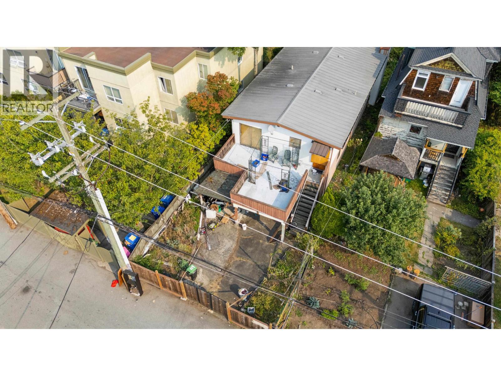 1546 Adanac Street, Vancouver, British Columbia  V5L 2C5 - Photo 9 - R3157844