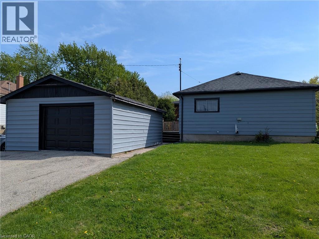 3 Maitland Avenue, Hamilton, Ontario L9A 3J4 - Photo 5 - 40853248