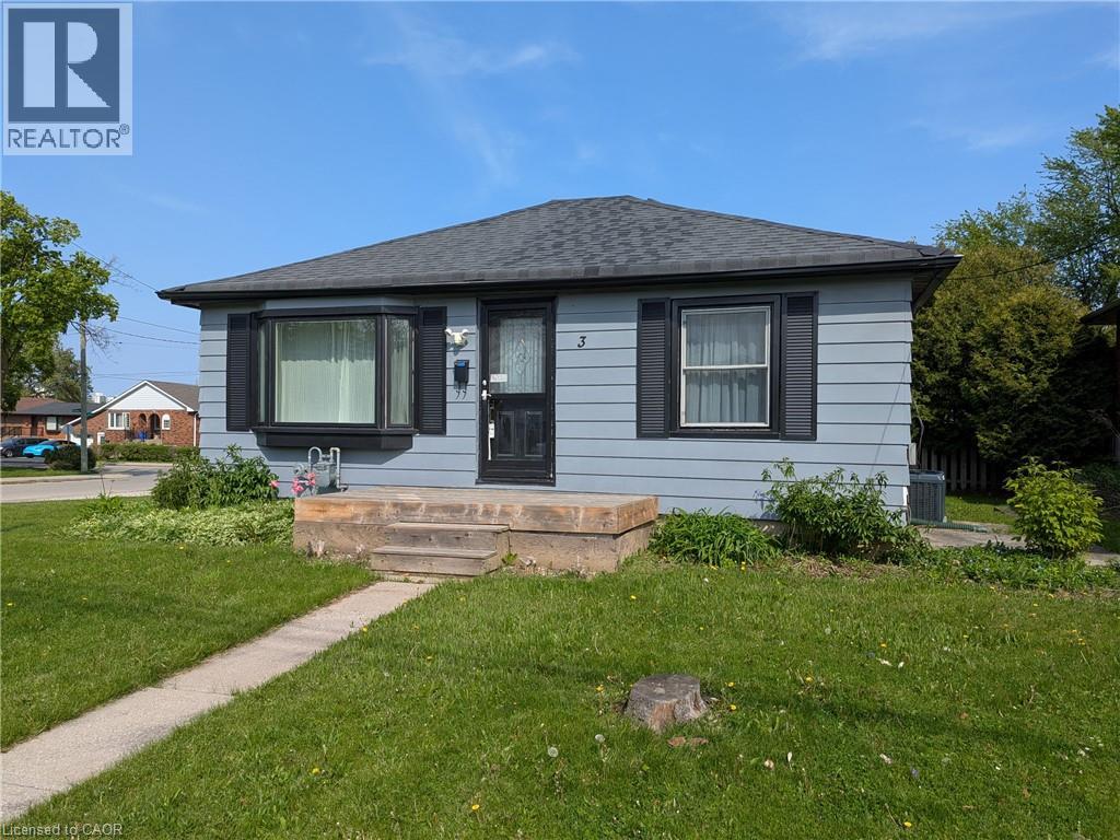 3 Maitland Avenue, Hamilton, Ontario L9A 3J4 - Photo 2 - 40853248