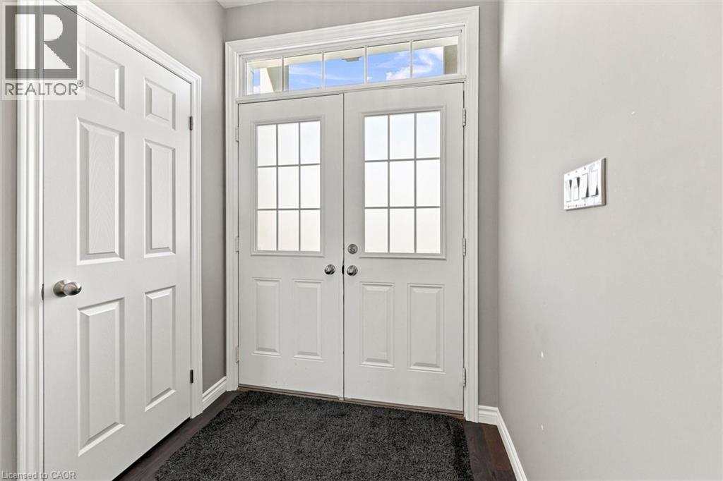 41 Aquasanta Crescent, Hamilton, Ontario  L9B 0H8 - Photo 5 - 40853533