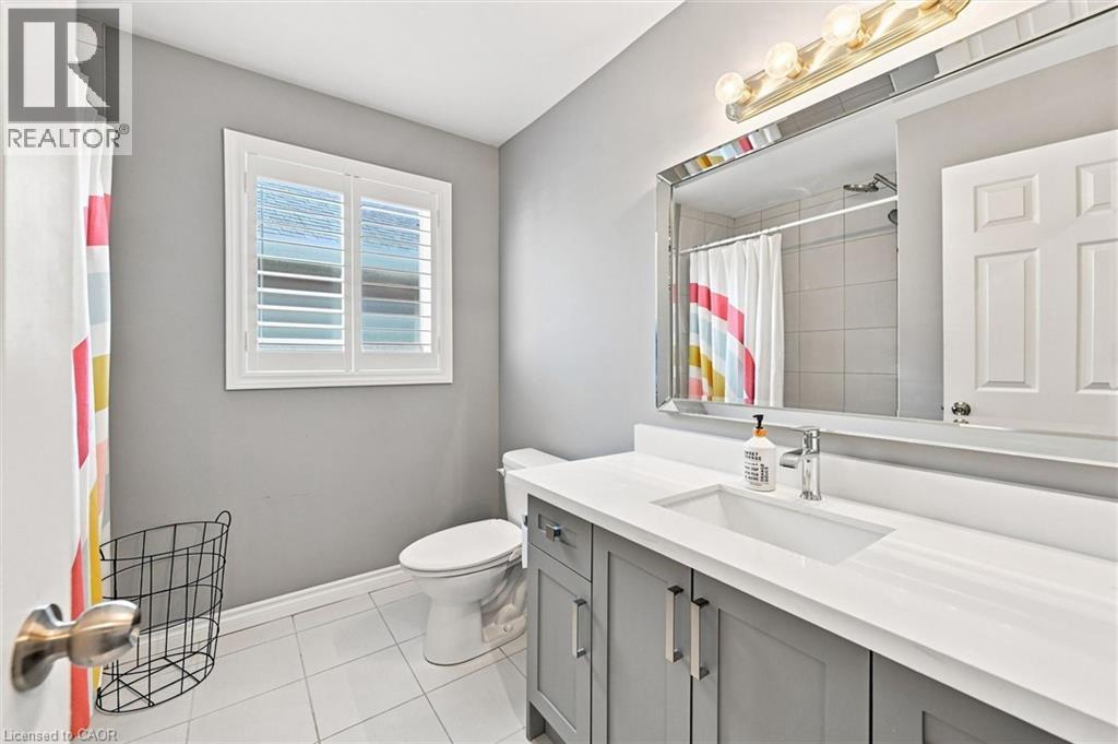41 Aquasanta Crescent, Hamilton, Ontario  L9B 0H8 - Photo 21 - 40853533