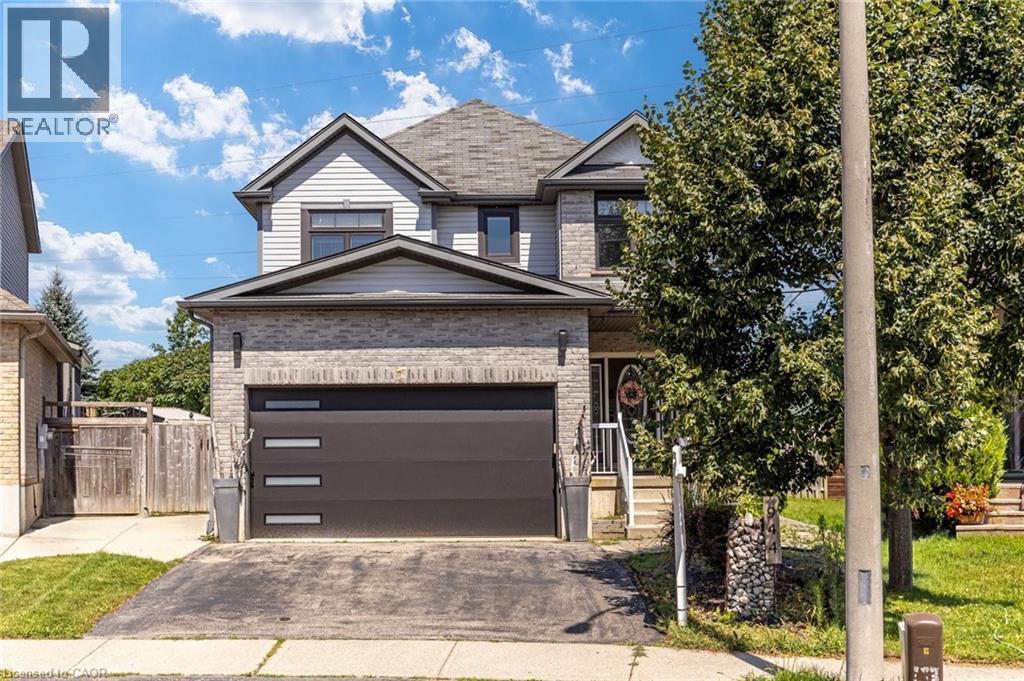 944 PARKVALE Court, Kitchener, Ontario