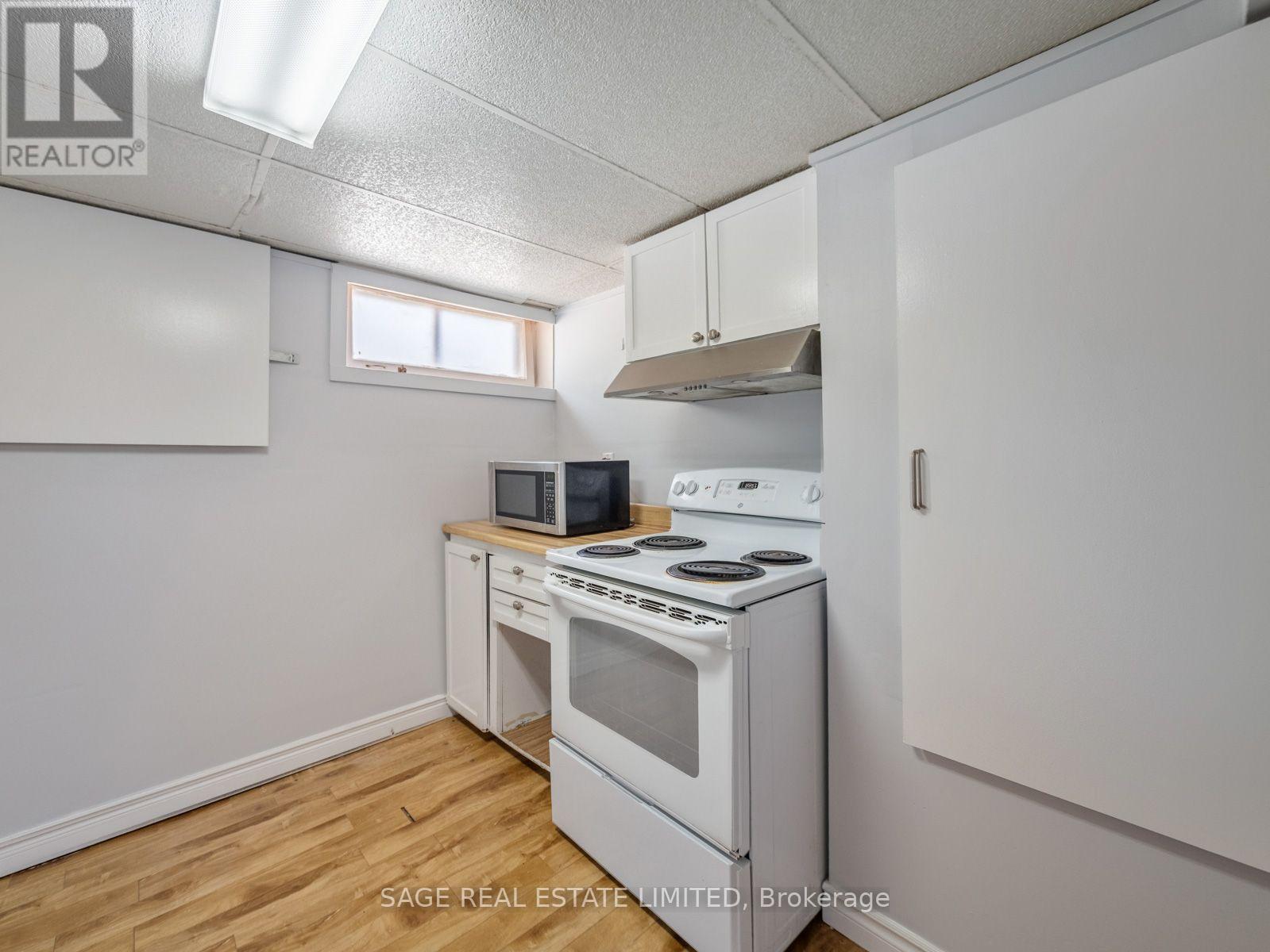 Bsmt - 308 Taylor Mills Drive N, Richmond Hill, Ontario  L4C 2T9 - Photo 10 - N13646628