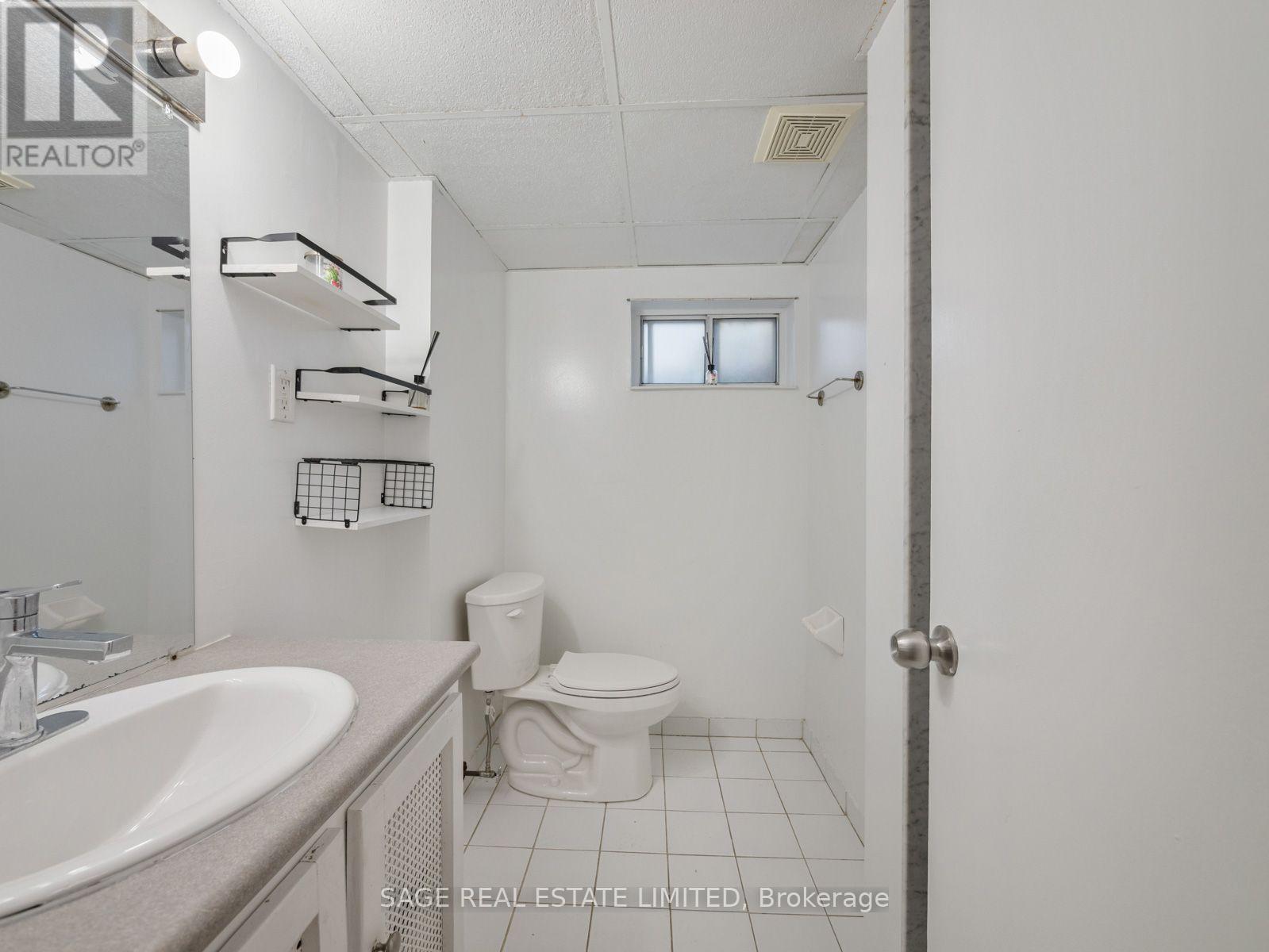 Bsmt - 308 Taylor Mills Drive N, Richmond Hill, Ontario  L4C 2T9 - Photo 16 - N13646628