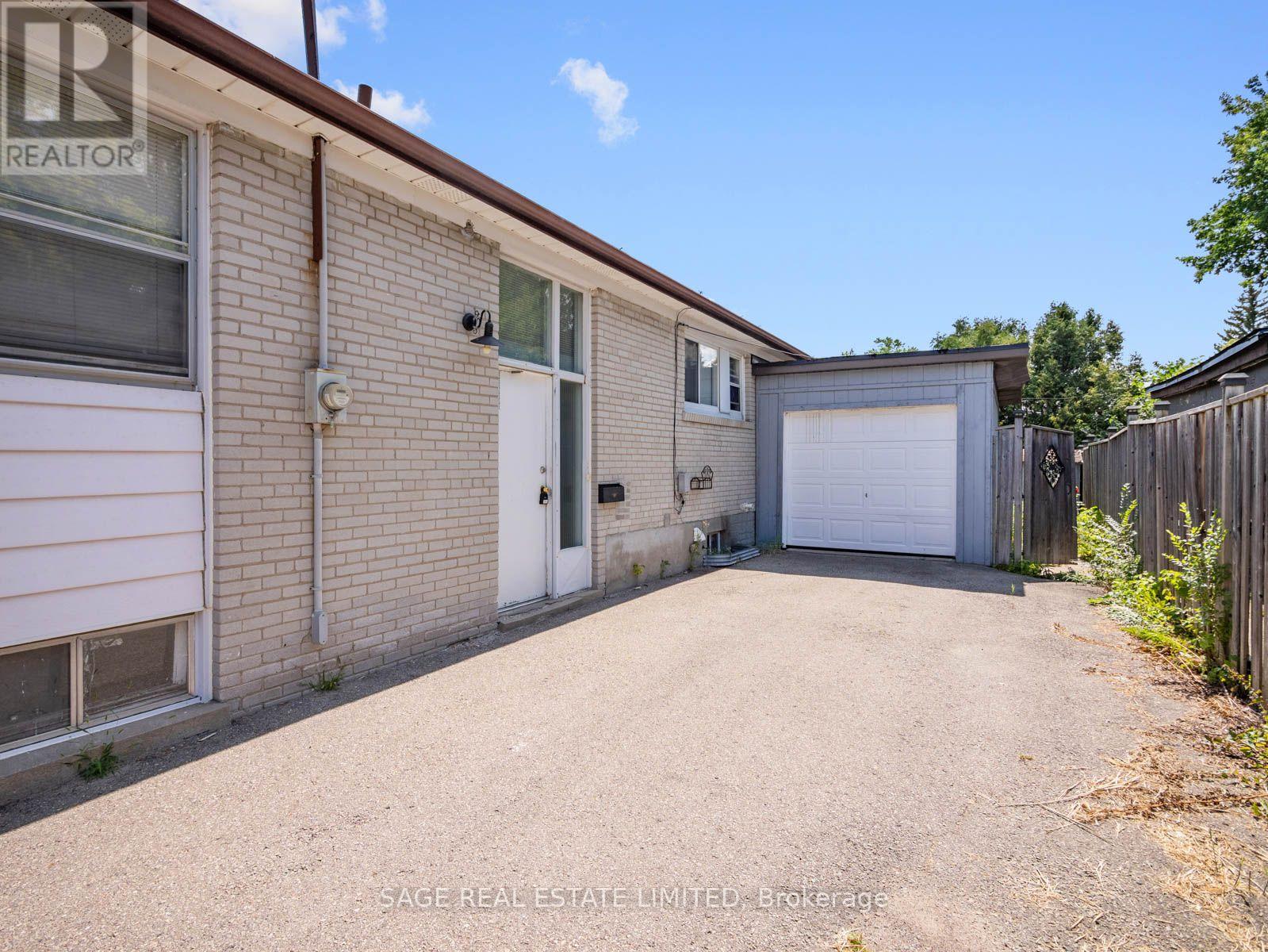 Bsmt - 308 Taylor Mills Drive N, Richmond Hill, Ontario  L4C 2T9 - Photo 2 - N13646628