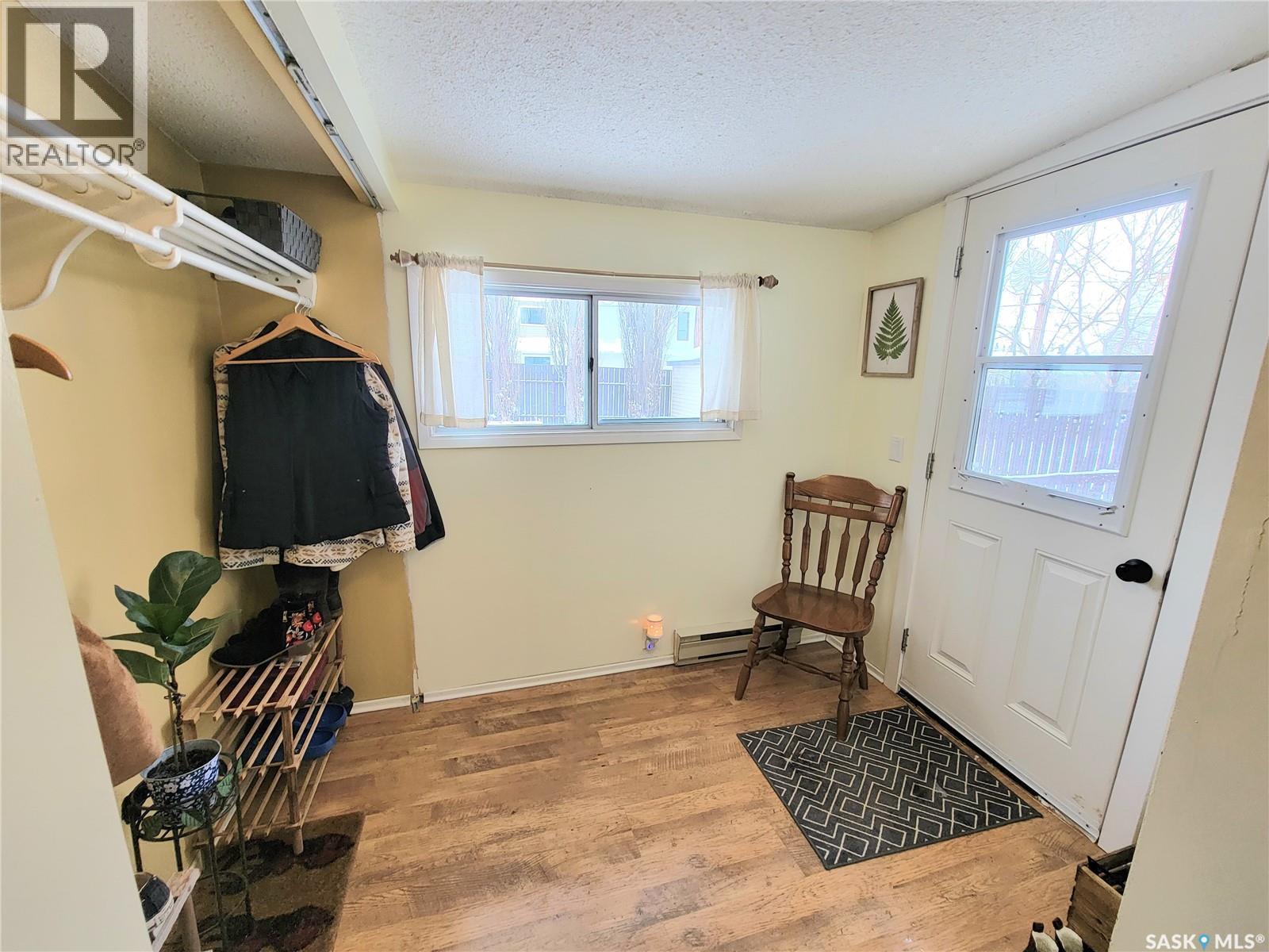 5107 Leader Street, Macklin, Saskatchewan  S0L 2C0 - Photo 28 - SK046432