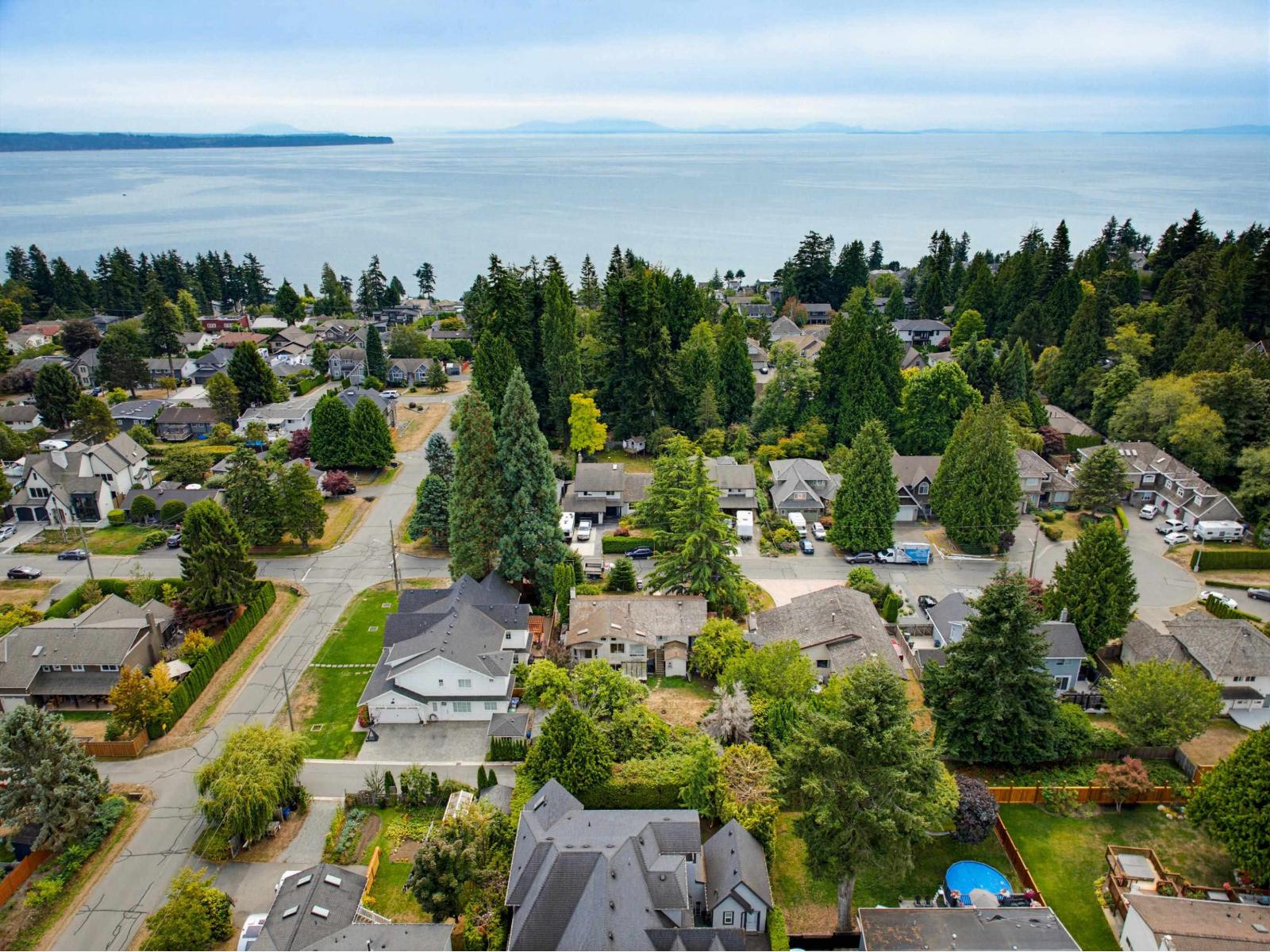 13181 15 Avenue, Surrey, British Columbia  V4A 1K8 - Photo 7 - R3157663