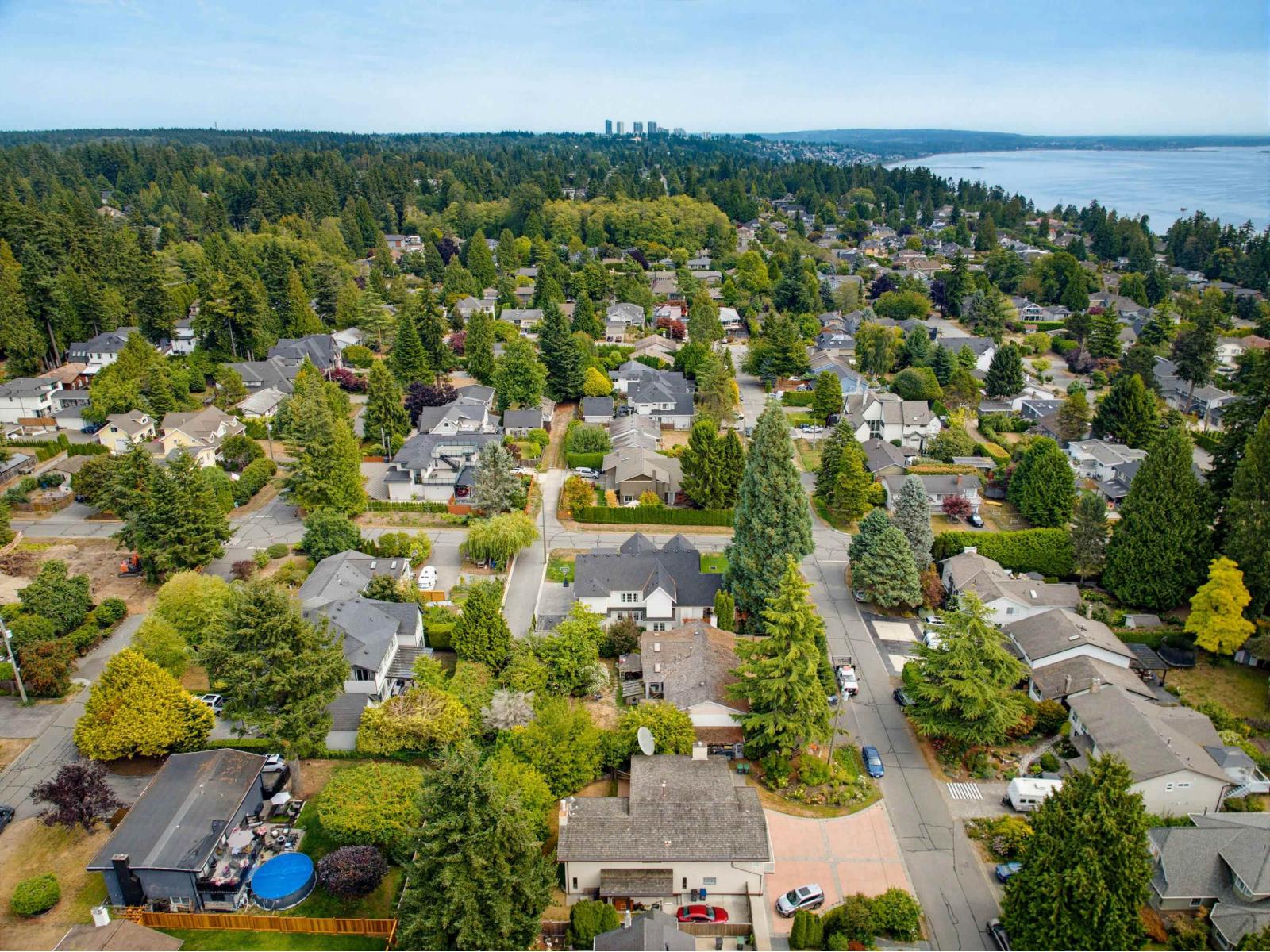 13181 15 Avenue, Surrey, British Columbia  V4A 1K8 - Photo 9 - R3157663