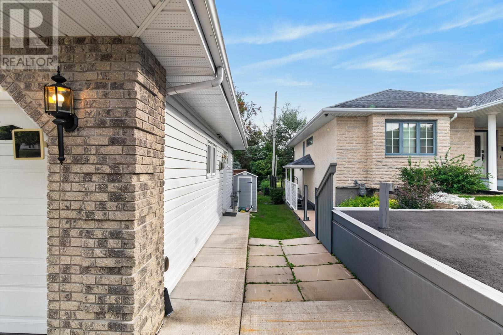 30 Sandstone Place, Kenora, Ontario  P9N 4E3 - Photo 4 - TB2602460