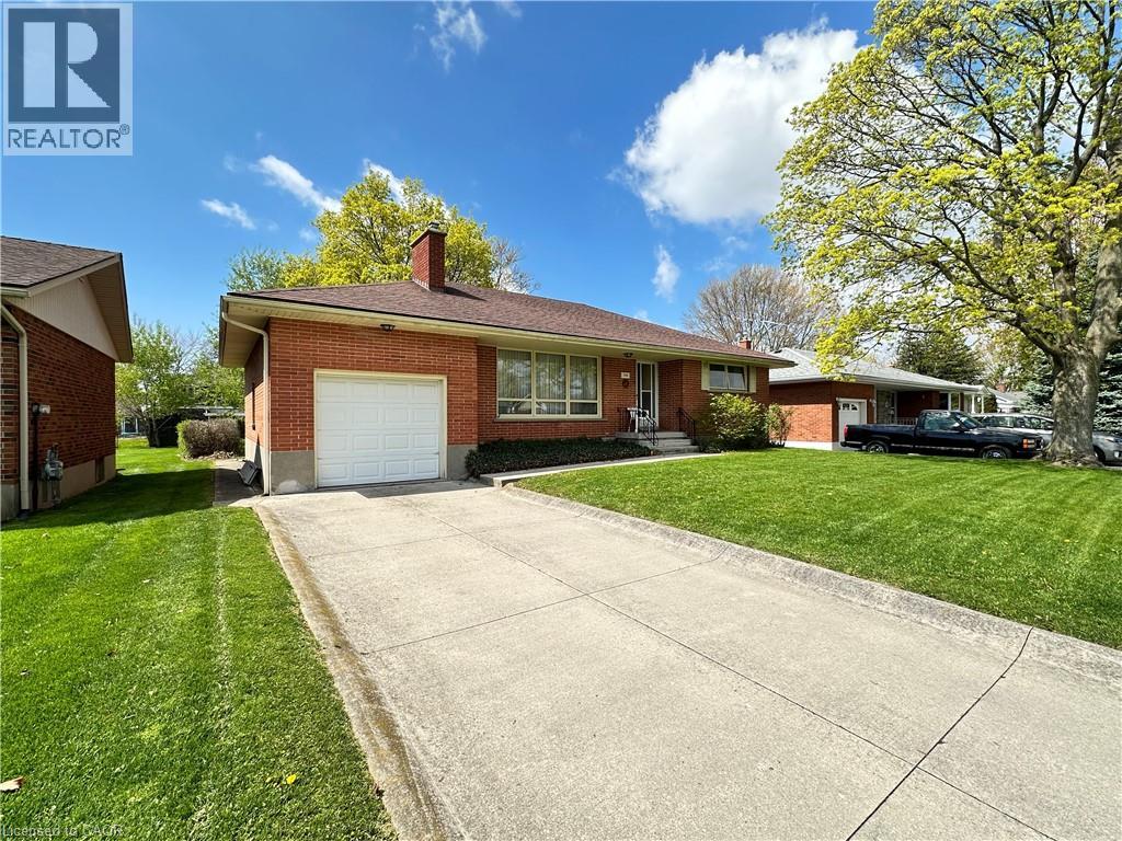 130 Gardiner Avenue E, Dunnville, Ontario  N1A 1A8 - Photo 41 - 40828654