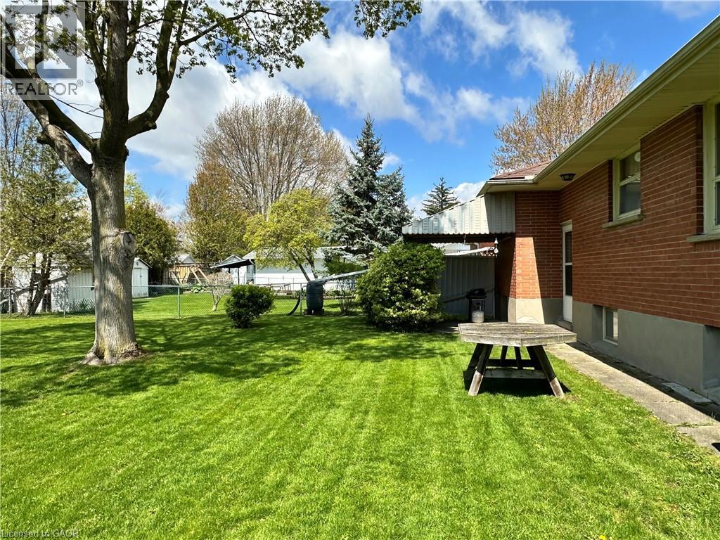 130 Gardiner Avenue E, Dunnville, Ontario  N1A 1A8 - Photo 38 - 40828654