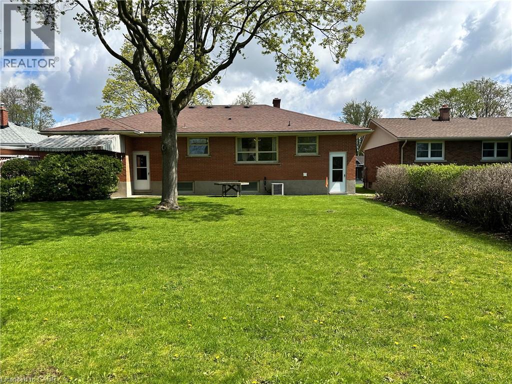 130 Gardiner Avenue E, Dunnville, Ontario  N1A 1A8 - Photo 35 - 40828654