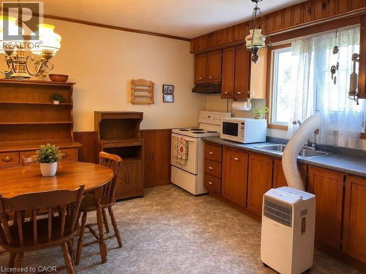 1199 Nottingham Avenue, Burlington, Ontario  L7P 2R5 - Photo 6 - 40844365