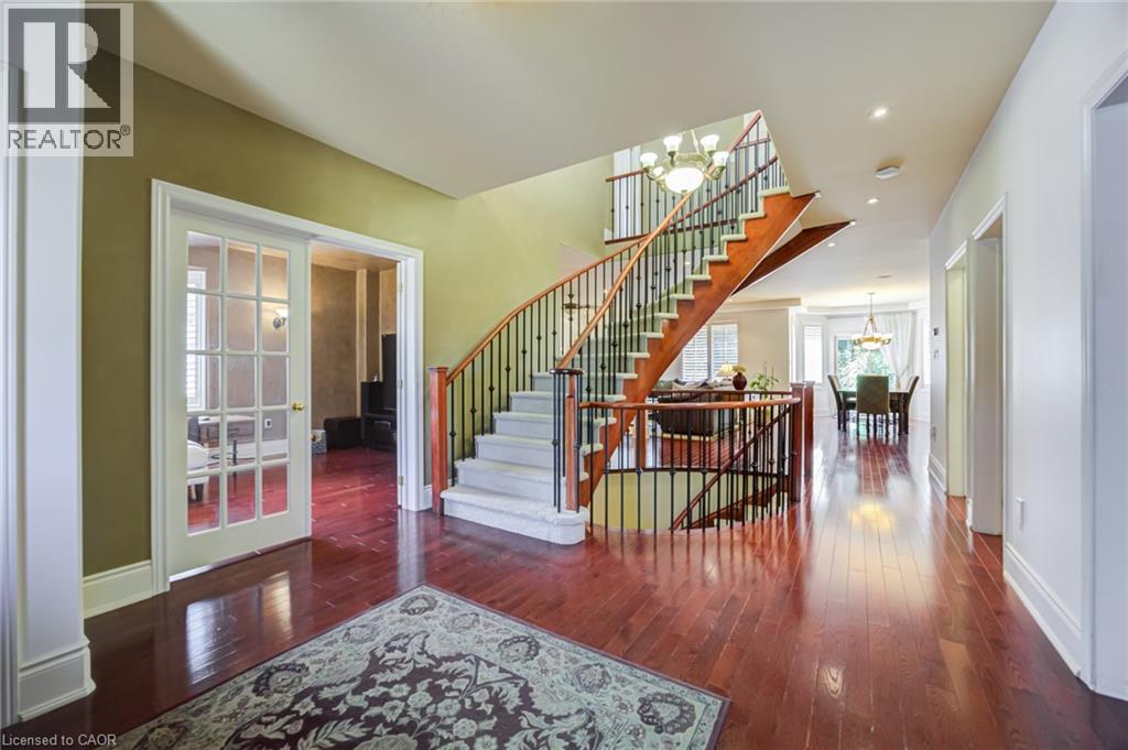4278 Clubview Drive, Burlington, Ontario  L7M 4X1 - Photo 8 - 40846656