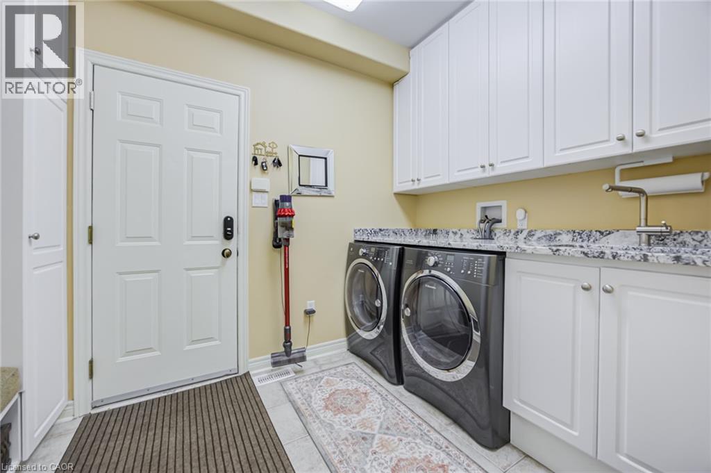 4278 Clubview Drive, Burlington, Ontario  L7M 4X1 - Photo 20 - 40846656