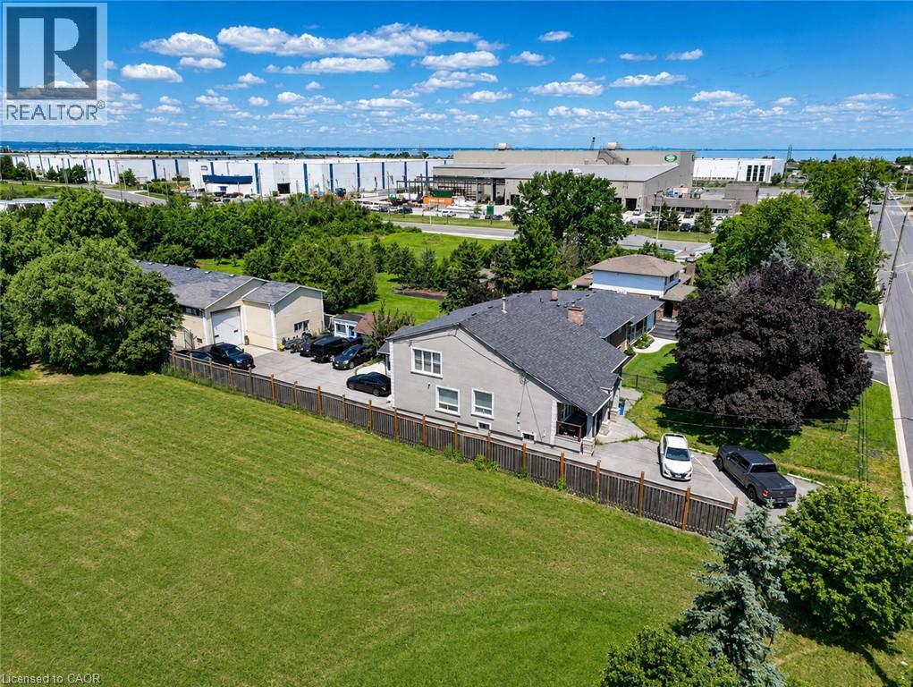 333 Mcneilly Road, Stoney Creek, Ontario  L8E 5H4 - Photo 3 - 40852899