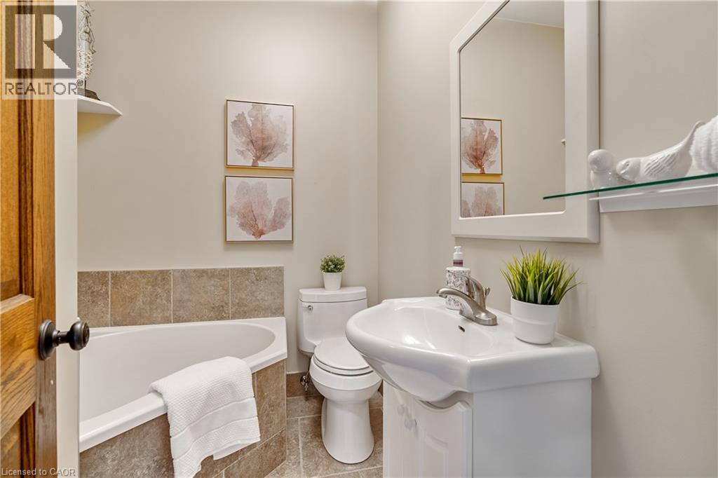 107 Catharine Street S Unit# Main Flr, Hamilton, Ontario  L8N 2J5 - Photo 16 - 40853928
