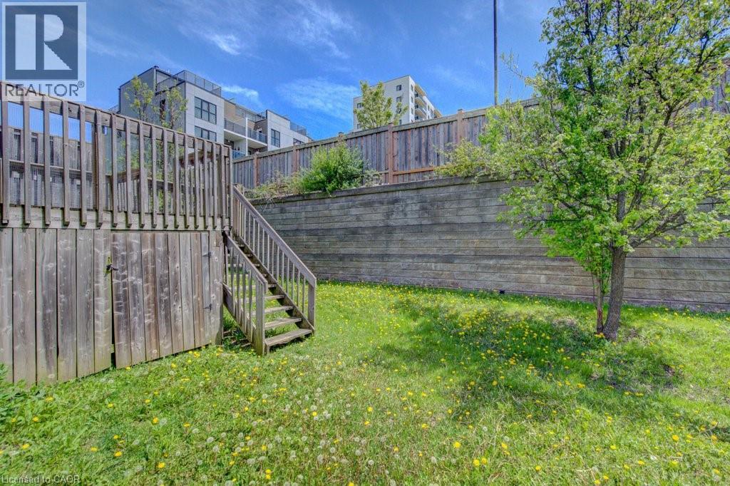240 Westmeadow Drive Unit# 15c, Kitchener, Ontario  N2N 0A1 - Photo 33 - 40854875