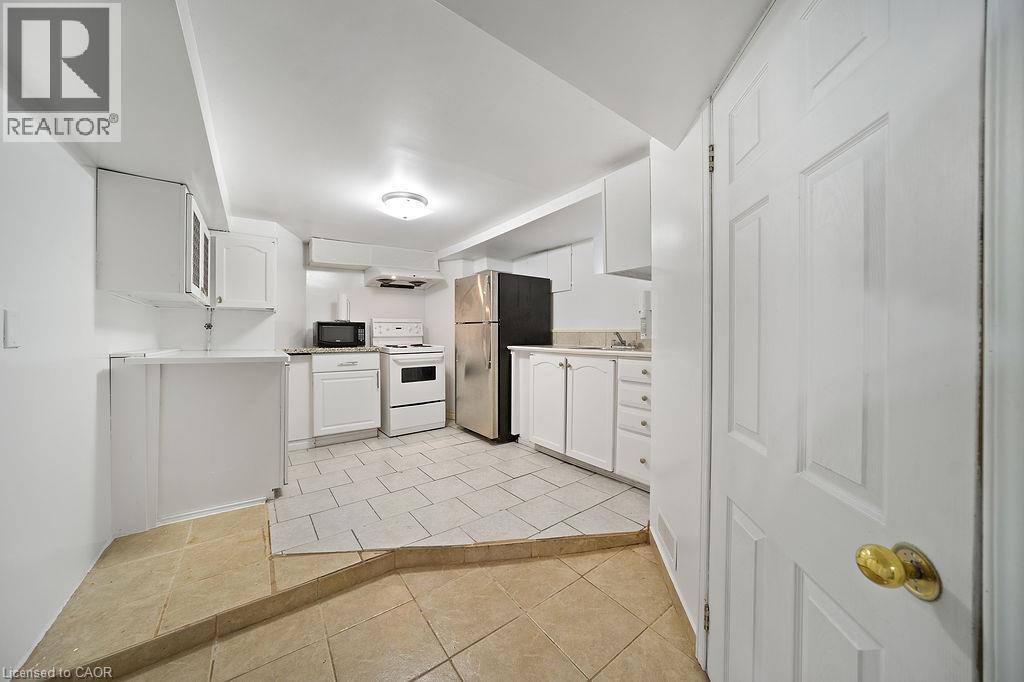 82 Whitney Avenue, Hamilton, Ontario  L8S 2G5 - Photo 18 - 40857507