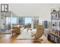 102 2135 ARGYLE AVENUE, West Vancouver, British Columbia
