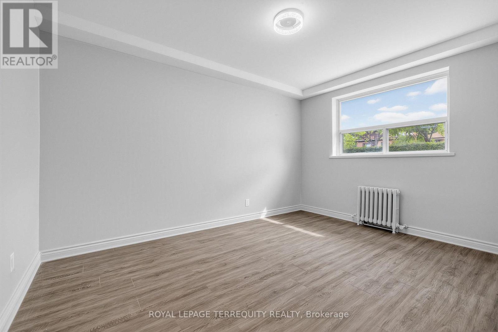 3 - 2548 Keele Street, Toronto, Ontario M6L 2N8 - Photo 12 - W13525578