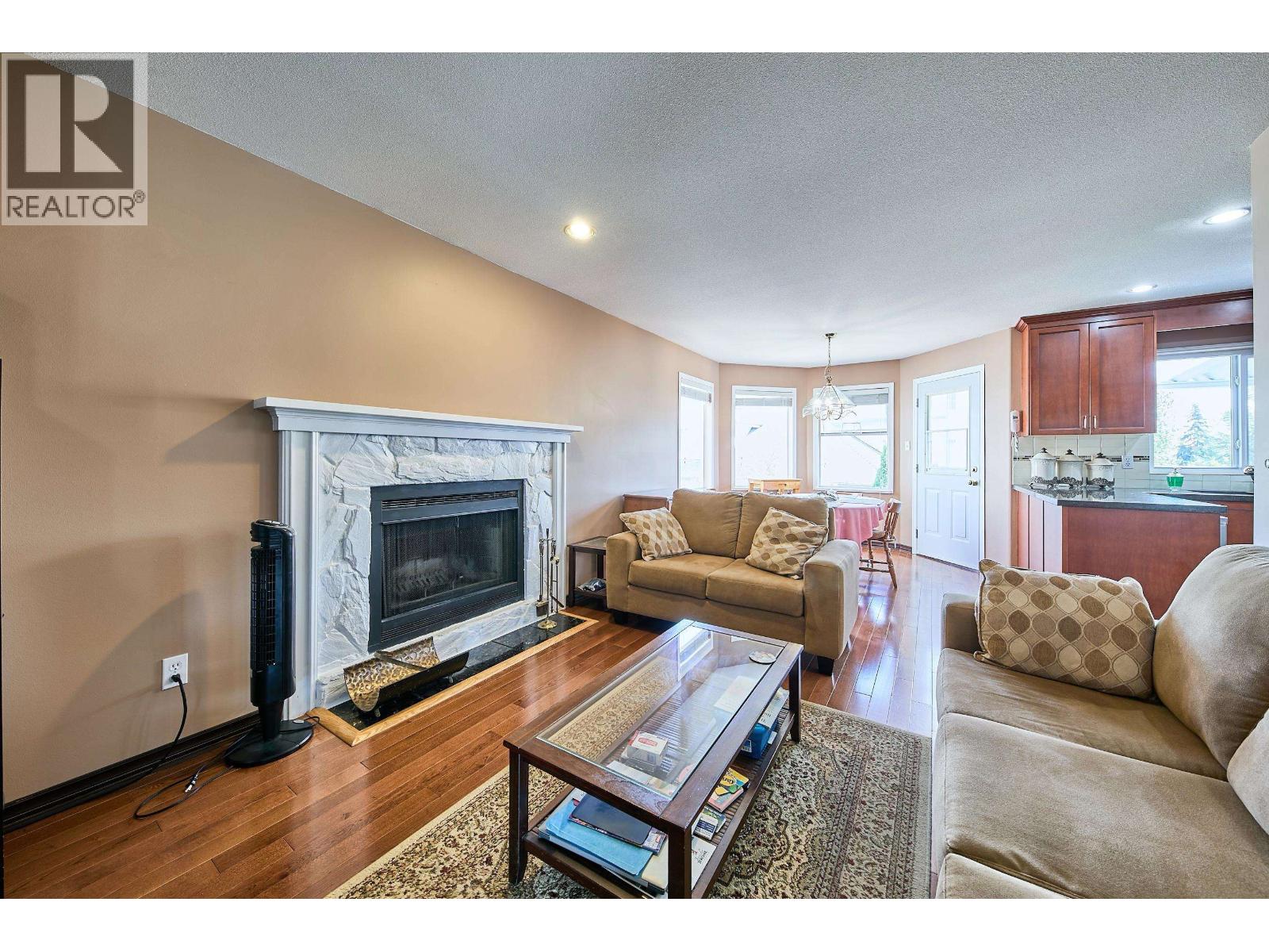 2944 Valleyvista Drive, Coquitlam, British Columbia  V3E 2P4 - Photo 11 - R3158154