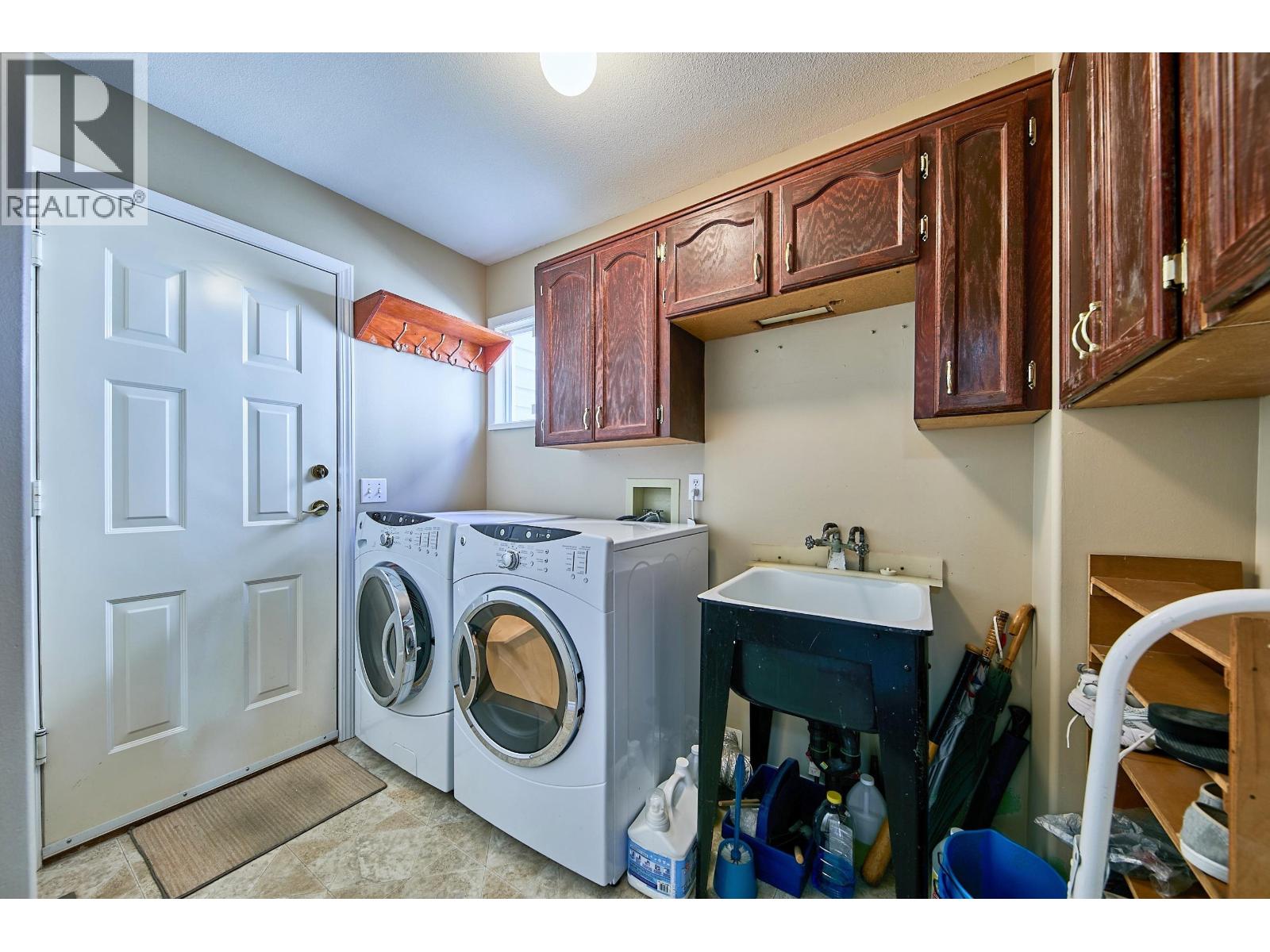 2944 Valleyvista Drive, Coquitlam, British Columbia  V3E 2P4 - Photo 14 - R3158154