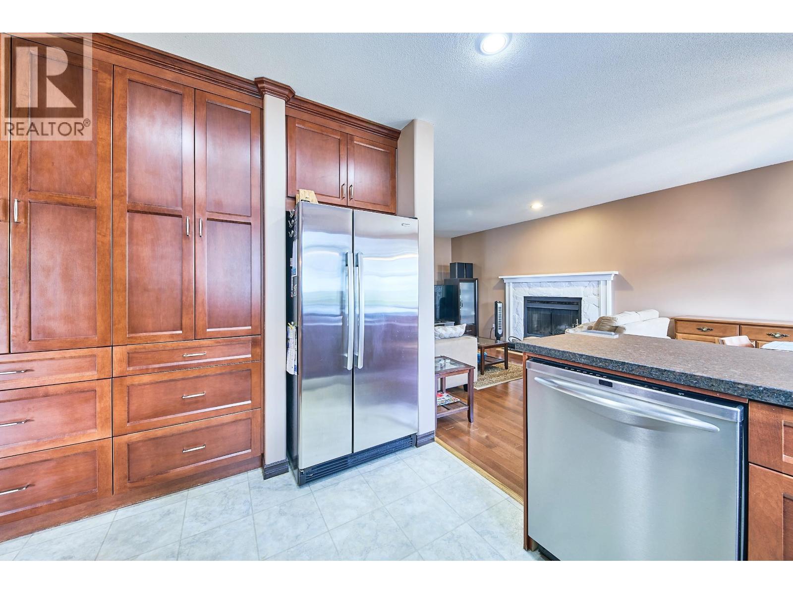 2944 Valleyvista Drive, Coquitlam, British Columbia  V3E 2P4 - Photo 8 - R3158154