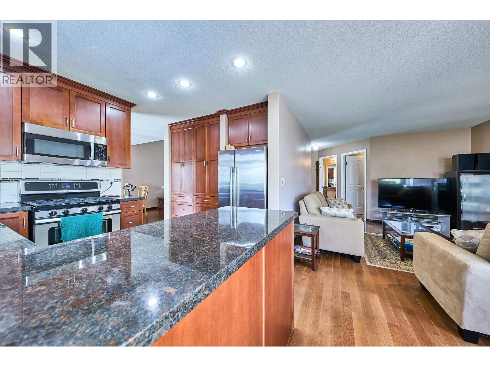 2944 Valleyvista Drive, Coquitlam, British Columbia  V3E 2P4 - Photo 9 - R3158154