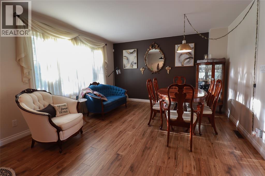 1029 SALISBURY STREET Unit# 4 Sarnia Ontario Canada N7S5V8 4