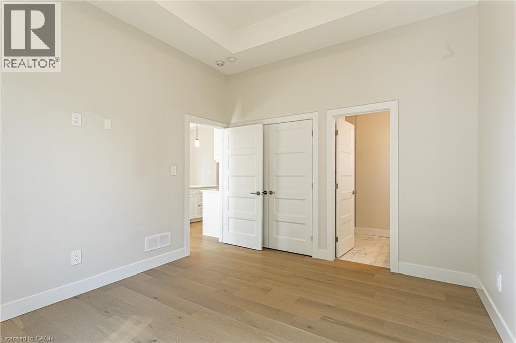 7966 Fallon Drive Unit# 18, Lucan Biddulph, Ontario N0M 1V0 - Photo 16 - 40857814