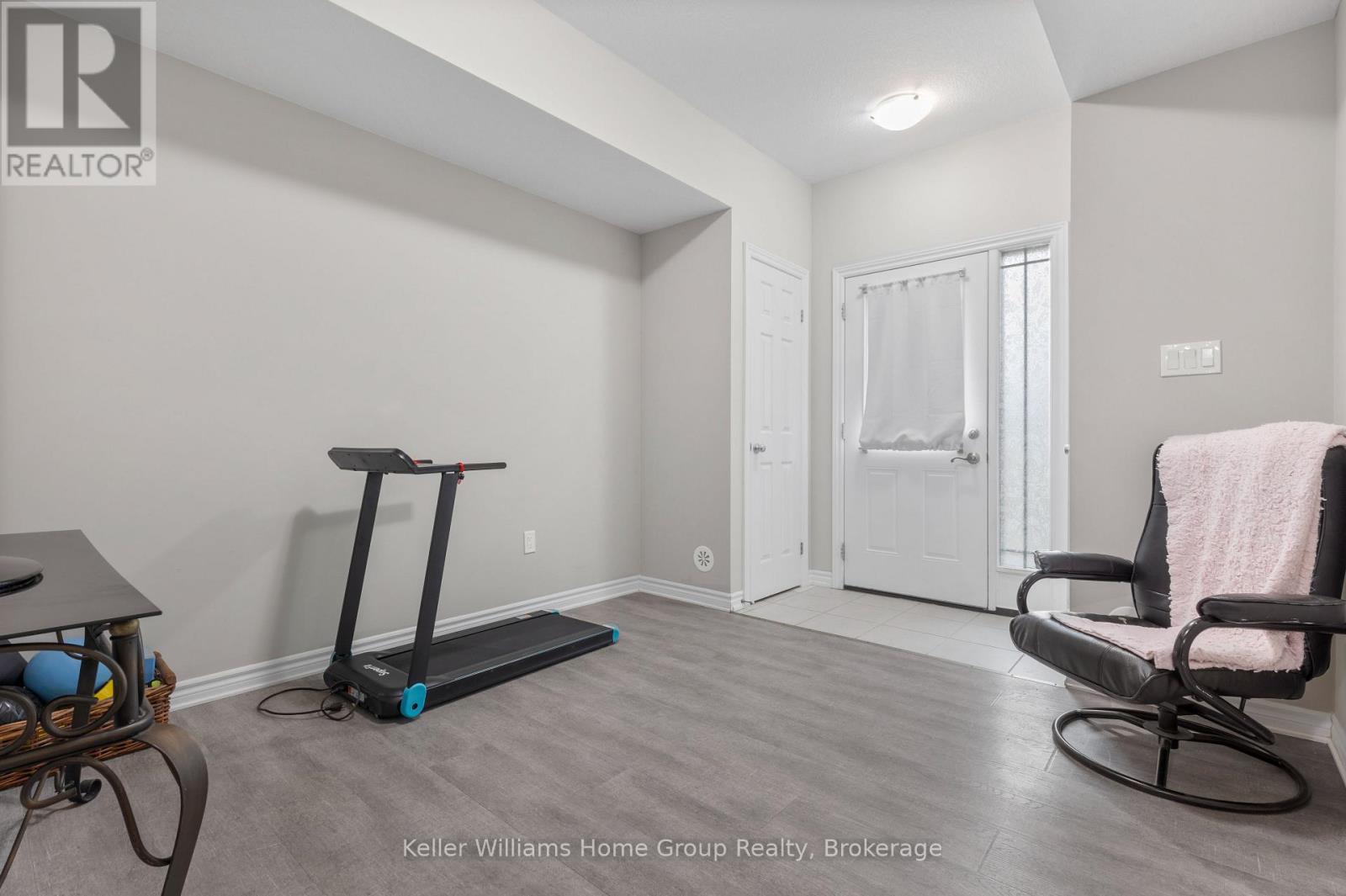35 - 107 Westra Drive, Guelph (Willow West/sugarbush/west Acres), Ontario  N1K 0A5 - Photo 4 - X13707146