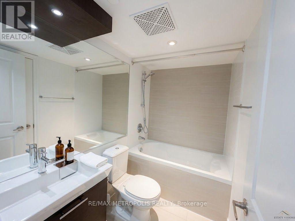 3911 - 386 Yonge Street, Toronto, Ontario  M5B 0A5 - Photo 14 - C13707112
