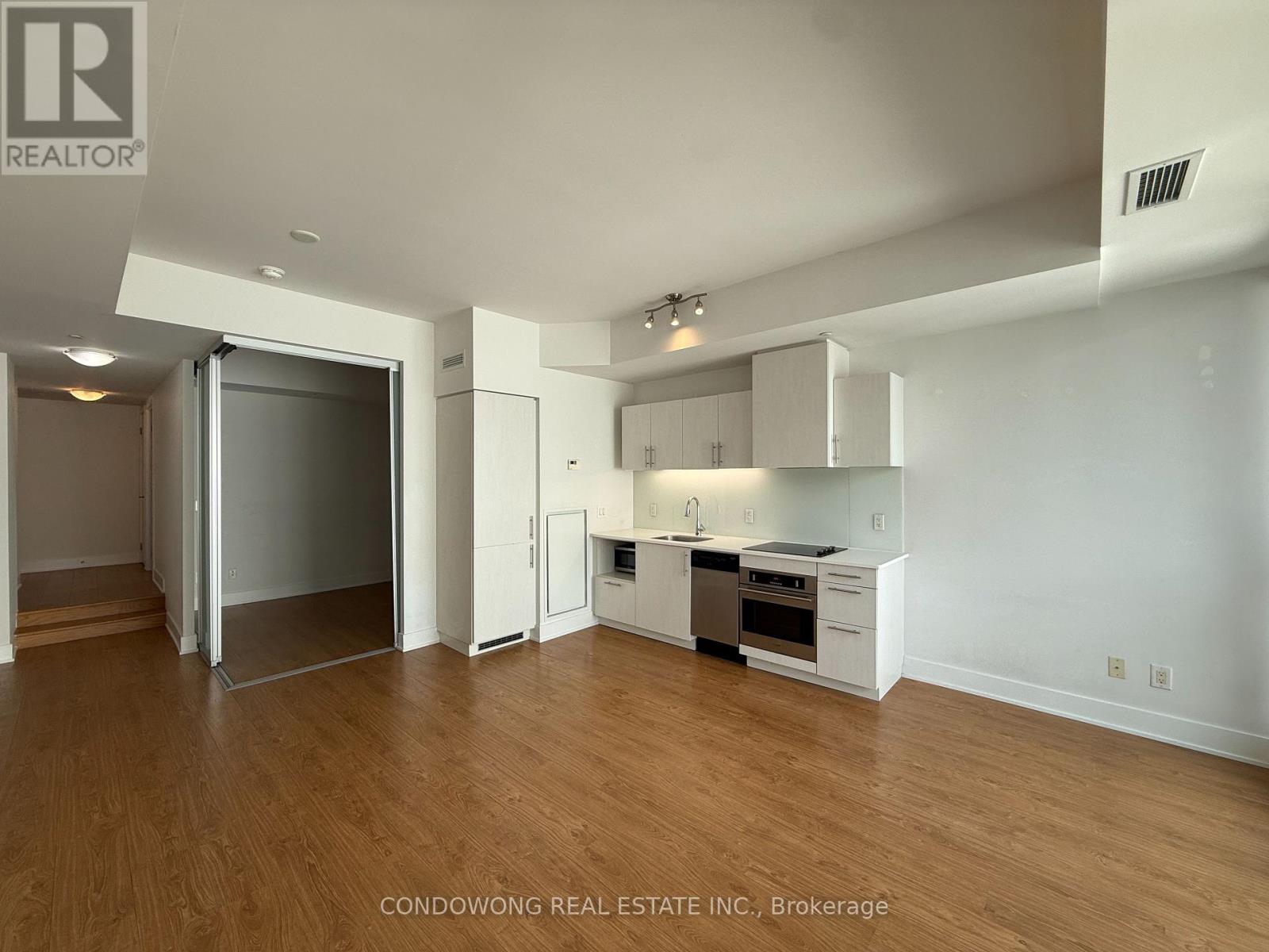 804 - 508 Wellington Street W, Toronto, Ontario M5V 0K8 - Photo 4 - C13707136