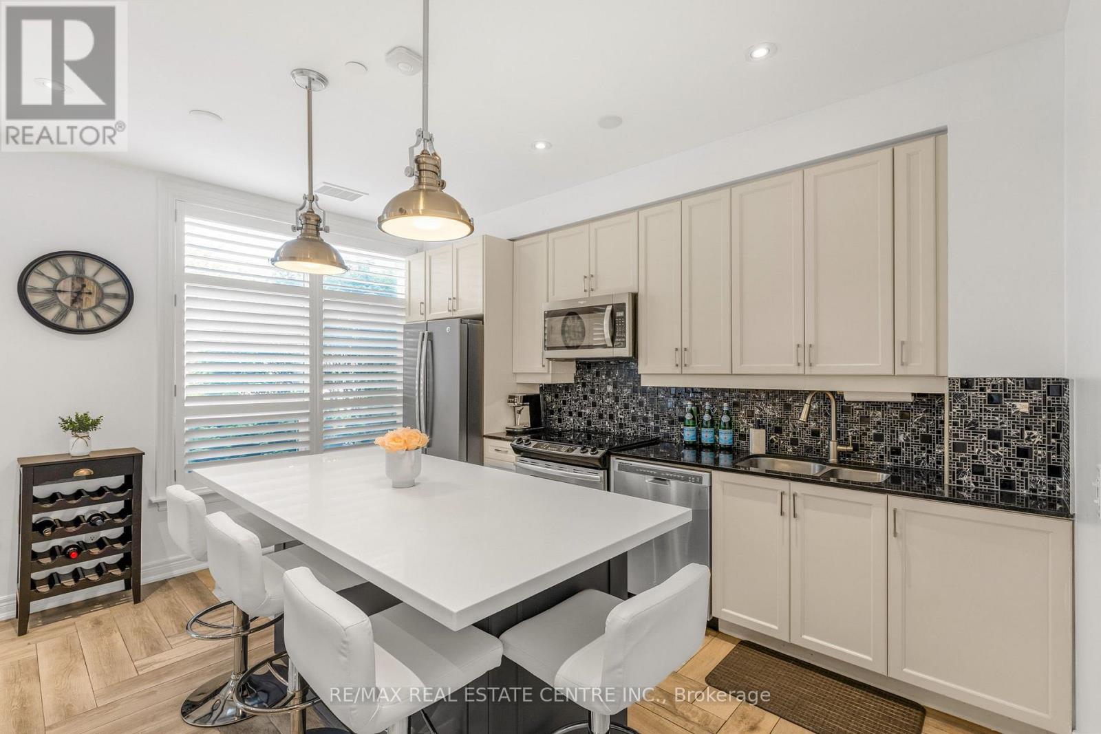 113 - 701 Sheppard Avenue W, Toronto, Ontario  M3H 0B2 - Photo 12 - C13707142