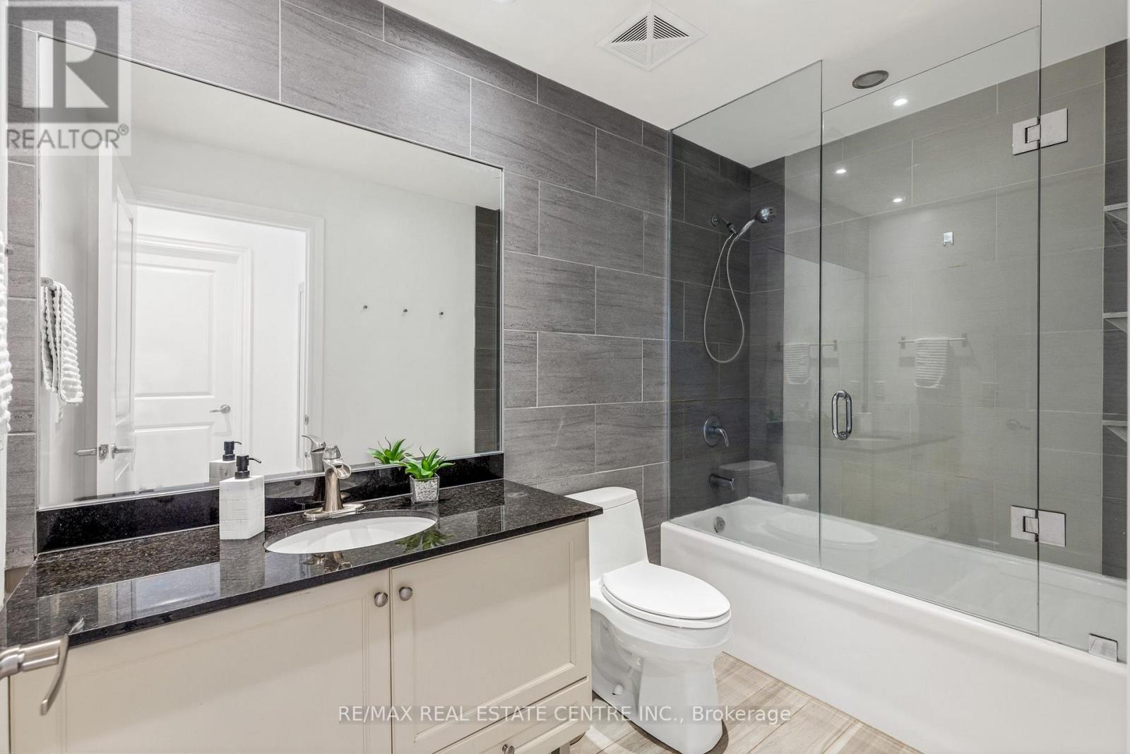 113 - 701 Sheppard Avenue W, Toronto, Ontario  M3H 0B2 - Photo 26 - C13707142